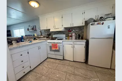 1618 W 132nd #17, Gardena, CA 90249 - Photo 2
