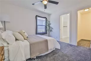 1335 W 68th, Los Angeles, CA 90044 - Photo 20