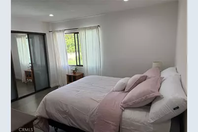 1121 Eucalyptus Ln, Pasadena, CA 91103 - Photo 8