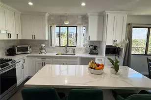 1121 Eucalyptus Ln, Pasadena, CA 91103 - Photo 6