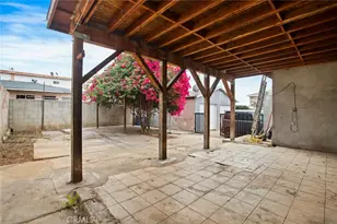 650 S Indiana St, Los Angeles, CA 90023 - Photo 6