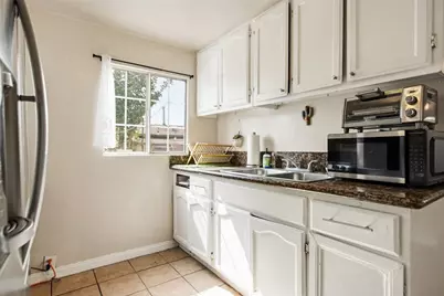 650 S Indiana St, Los Angeles, CA 90023 - Photo 20