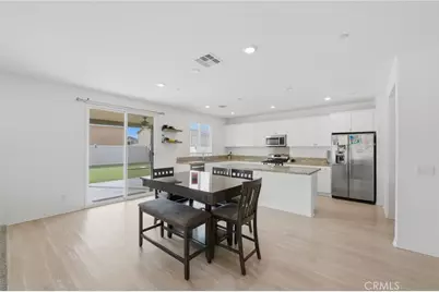 1047 Little Leaf St, Calimesa, CA 92320 - Photo 6