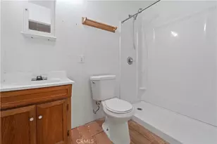 32900 Dune Rd, Newberry Springs, CA 92365 - Photo 22