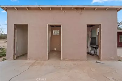 32900 Dune Road, Newberry Springs, CA 92365 - Photo 40