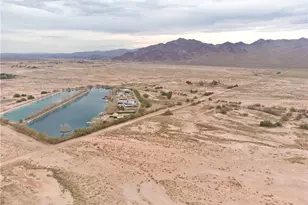 32900 Dune Rd, Newberry Springs, CA 92365 - Photo 32