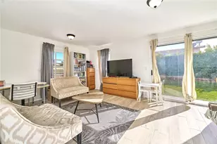 23706 Livewood Ln, Harbor City, CA 90710 - Photo 24