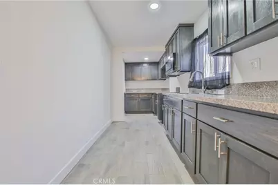 10515 S Main, Los Angeles, CA 90003 - Photo 10