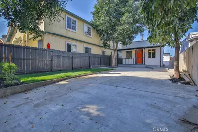 10515 S Main, Los Angeles, CA 90003 - Photo 4