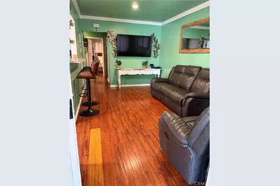 8637 Holmes, Los Angeles, CA 90002 - Photo 2