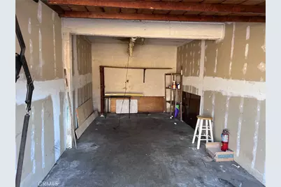 8954 S Gate, South Gate, CA 90280 - Photo 22