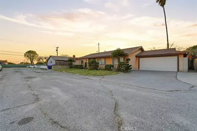 8805 Arcadia Avenue, San Gabriel, CA 91775 - Photo 2