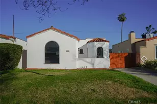 7806 S Denker Ave, Los Angeles, CA 90047 - Photo 2