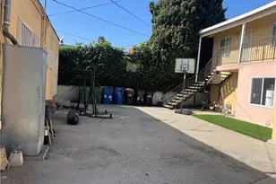 1605 W 87th, Los Angeles, CA 90047 - Photo 6