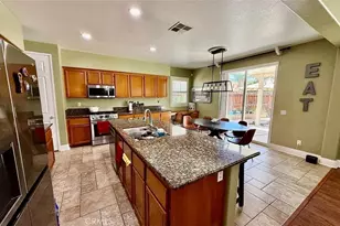 278 Overleaf, San Jacinto, CA 92582 - Photo 6