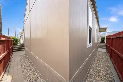 812 N Loren Avenue #18, Azusa, CA 91702 - Photo 6