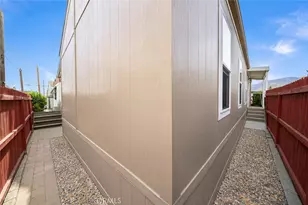 812 N Loren Ave, Azusa, CA 91702 - Photo 6