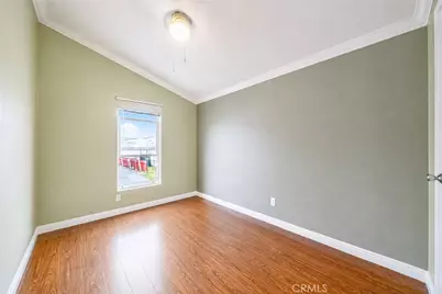 812 N Loren Avenue #18, Azusa, CA 91702 - Photo 12