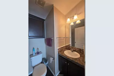 812 N Loren Avenue #18, Azusa, CA 91702 - Photo 10