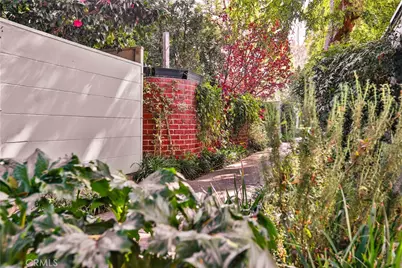 5389 1/2 Village, Los Angeles, CA 90016 - Photo 14