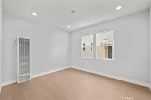 2049 W 71st St, Los Angeles, CA 90047 - Photo 18