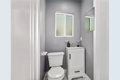 2049 W 71st Street, Los Angeles, CA 90047 - Photo 26
