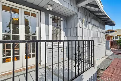 3941 Wisconsin, Los Angeles, CA 90037 - Photo 16