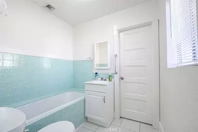 646 S Record Avenue, Los Angeles, CA 90023 - Photo 12