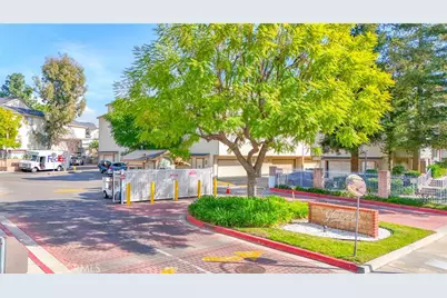 11150 Glenoaks #255, Pacoima, CA 91331 - Photo 2