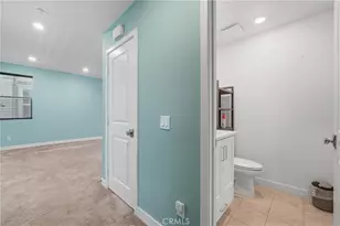 1040 N Anaheim, Anaheim, CA 92801 - Photo 12