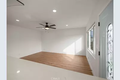 217 E 77th Street, Los Angeles, CA 90003 - Photo 16