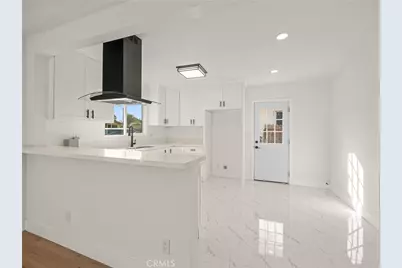 217 E 77th Street, Los Angeles, CA 90003 - Photo 12