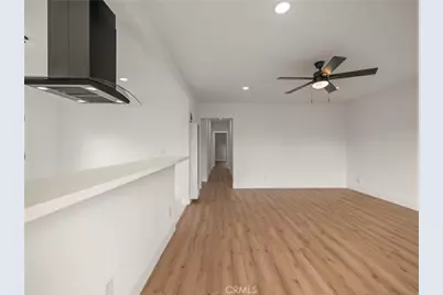 217 E 77th Street, Los Angeles, CA 90003 - Photo 20