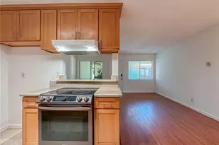 3045 E Theresa, Long Beach, CA 90814 - Photo 8