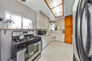 8264 Lankin, Downey, CA 90242 - Photo 12