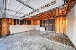 7601 Wilcox Ave, Cudahy, CA 90201 - Photo 32