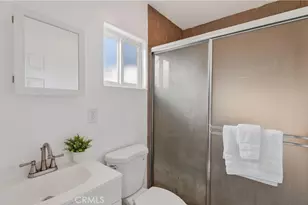 7601 Wilcox Ave, Cudahy, CA 90201 - Photo 28