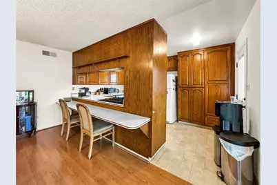 10415 Valley View Avenue, Whittier, CA 90604 - Photo 6