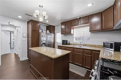 10926 Corby, Norwalk, CA 90650 - Photo 12