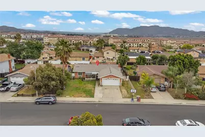 14328 Houston, Moreno Valley, CA 92553 - Photo 4