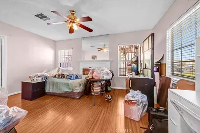 2548 Missouri Avenue, South Gate, CA 90280 - Photo 4