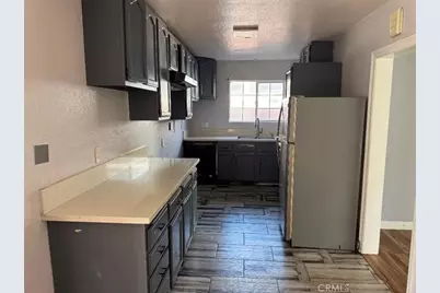 2412 W Raymond, Compton, CA 90220 - Photo 14