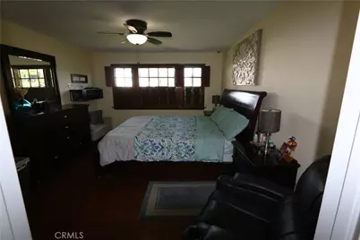 8560 Cherokee Drive, Downey, CA 90241 - Photo 36