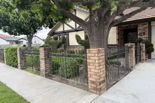 8560 Cherokee Dr, Downey, CA 90241 - Photo 6