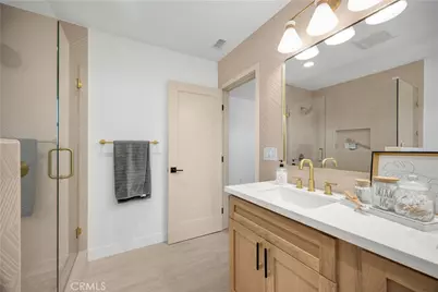 2301 9th, Los Angeles, CA 90018 - Photo 32