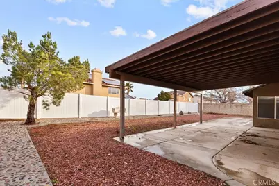 13590 Mica, Victorville, CA 92392 - Photo 10