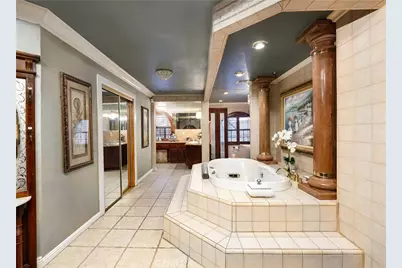 8906 Brock Avenue, Downey, CA 90240 - Photo 36