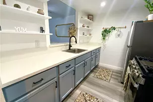 12141 Centralia, Lakewood, CA 90715 - Photo 2