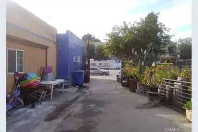 8310 S Broadway, Los Angeles, CA 90003 - Photo 14