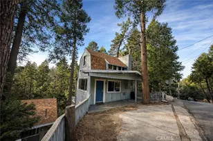 23622 Scenic Dr, Crestline, CA 92325 - Photo 1